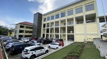 Cetak Sejarah Baru, Pascasarjana Unilak Resmi Kantongi Izin Program Doktor Hukum