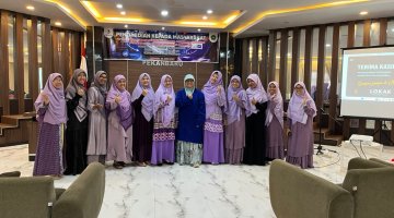 Pascasarjana Unilak Gelar Pelatihan Live Streaming Social Commerce bagi UMKM PD Salimah