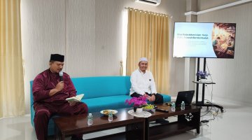 Sekolah Pascasarjana Unilak Gelar Rutinitas Pengajian Dua Mingguan untuk Pererat Silaturahmi