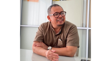 Menggugat Utang Ekologis Korporasi: Dari Teori Martinez-Alier ke Realitas Riau